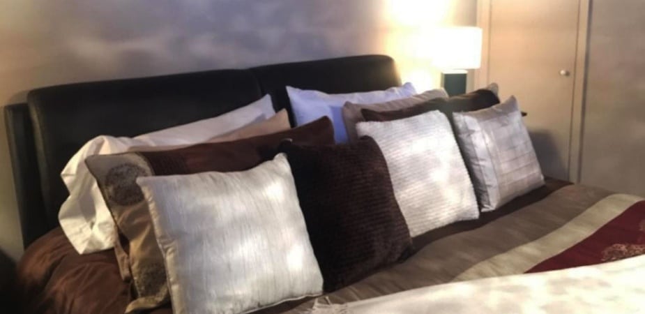 Chez Baza - Intérieur - chambre à coucher